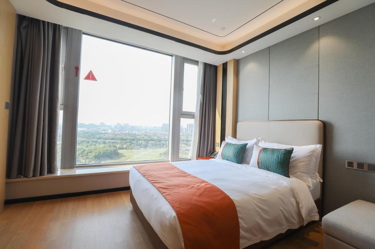 Jinling Funhome Hotel Nanjing Jiulong Lake - Nanjing South Railway Station Esterno foto